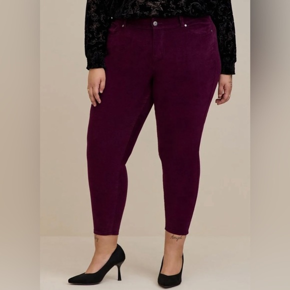 TORRID Sz 18R Bombshell Skinny Purple Velvet Ankle Length Jeans New with Tags - Picture 12 of 12